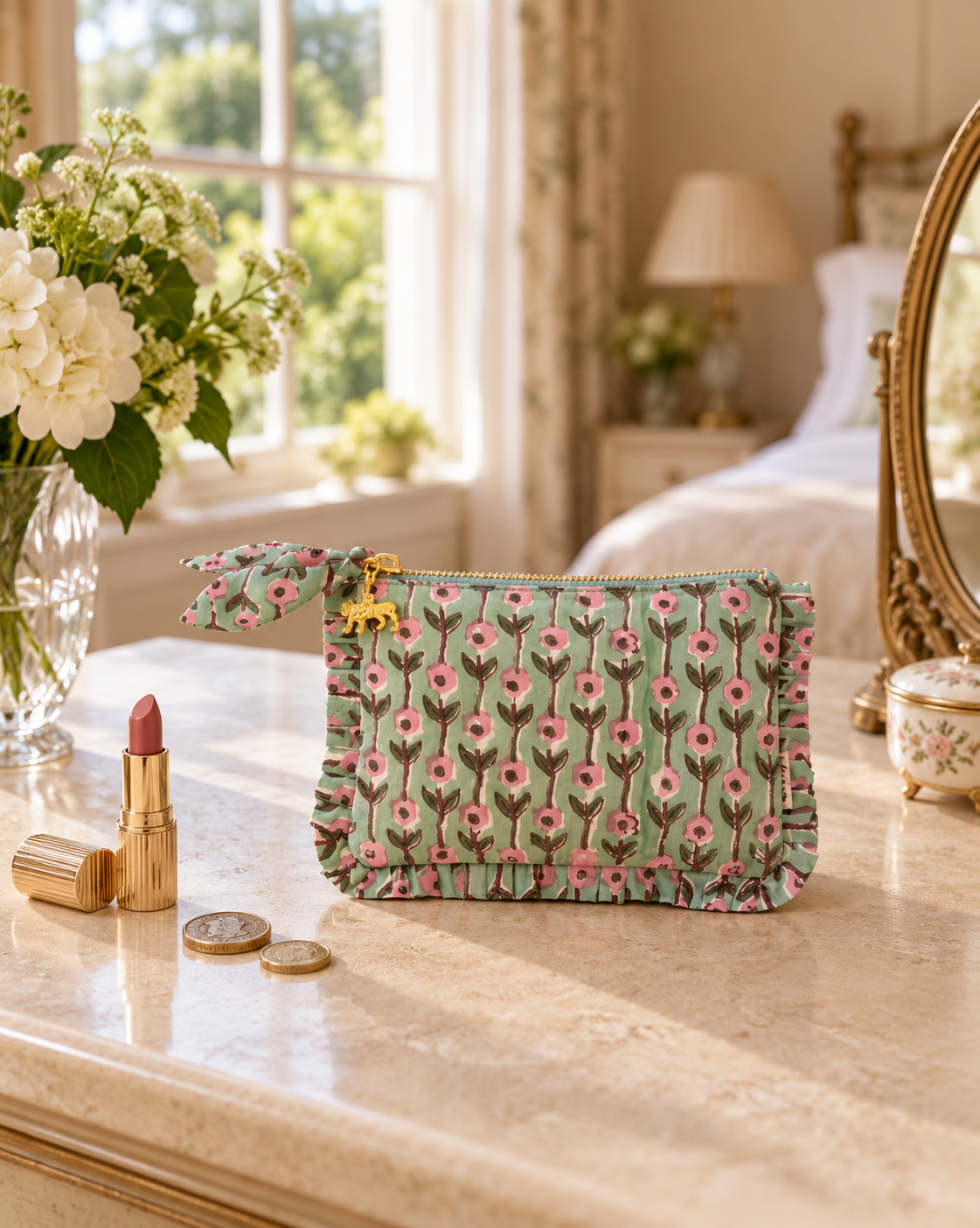 Gulnaar Bel Frill Mini Pouch
